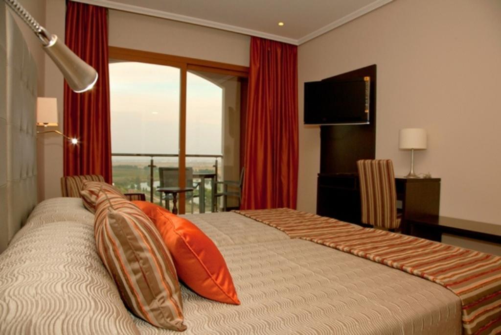 Hotel Rural Quinto Cecilio Medellin Ruang foto